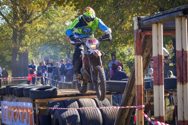 Александър Попминчев от Ендуро клуб “Севтополис“ е шампион за годината в Екстремния шампионат
