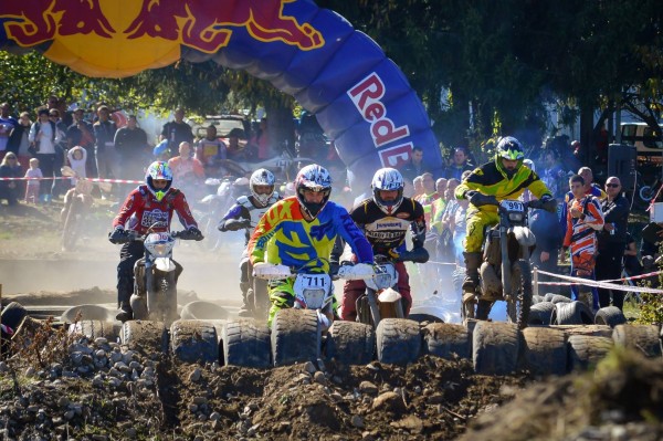 Александър Попминчев от Ендуро клуб “Севтополис“ е шампион за годината в Екстремния шампионат