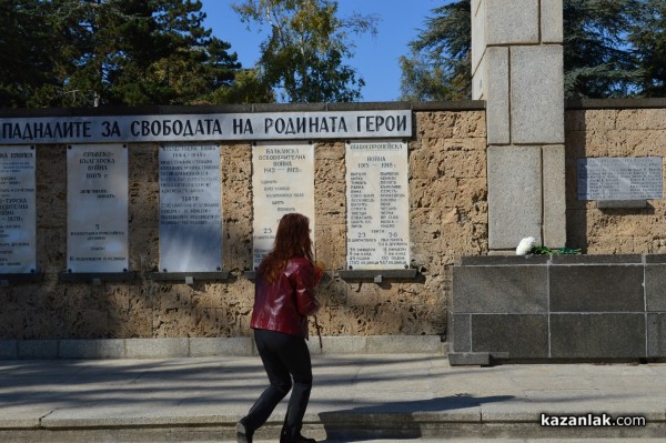 Ангел Джамбазки: Да, използваме ЕС като инструмент за националните цели на България