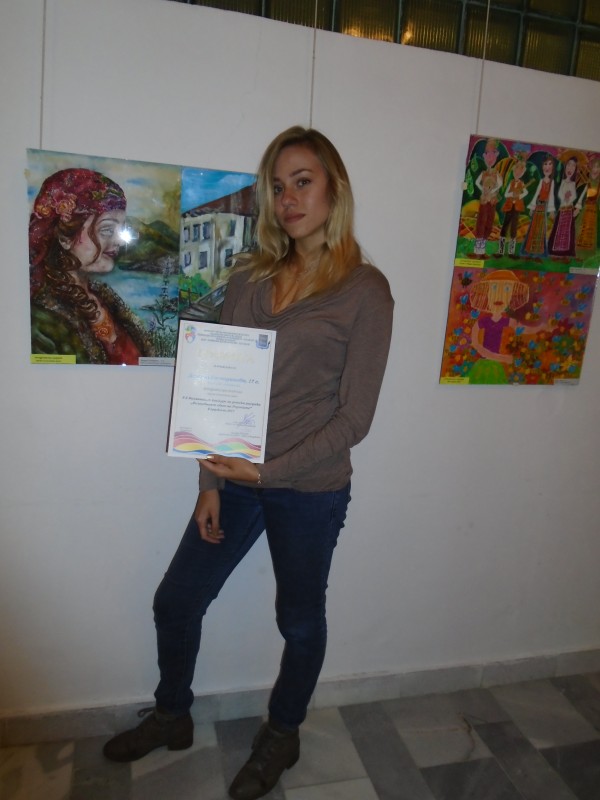 С награди се завърнаха от Кърджали малките художници на школата по живопис при ОДК - Казанлък