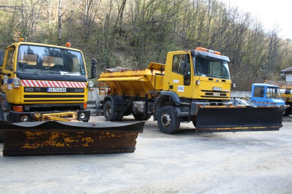 Готовността за снегопочистване на Хаинбоаз инспектираха днес Областният управител и шефът на КАТ - Казанлък