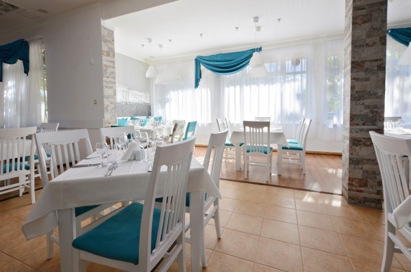 Отвори врати новият гръцки Ресторант АКРОПОЛИС