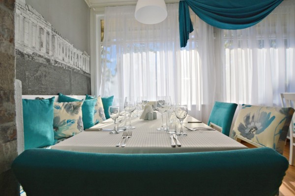 Отвори врати новият гръцки Ресторант АКРОПОЛИС