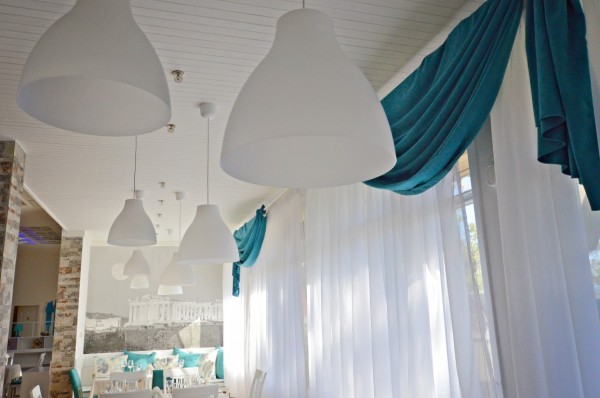 Отвори врати новият гръцки Ресторант АКРОПОЛИС