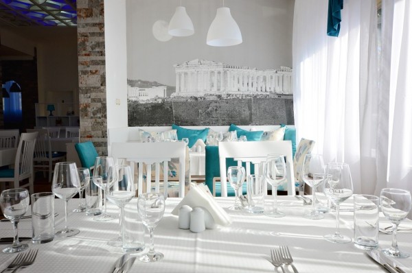 Отвори врати новият гръцки Ресторант АКРОПОЛИС