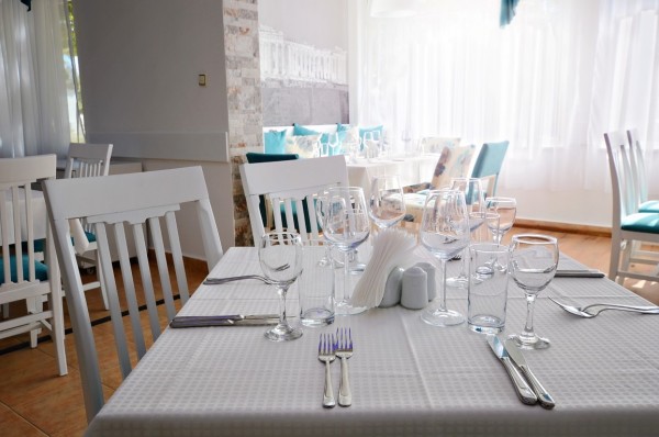 Отвори врати новият гръцки Ресторант АКРОПОЛИС