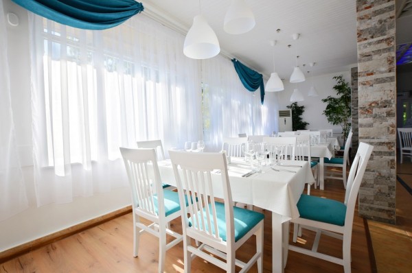 Отвори врати новият гръцки Ресторант АКРОПОЛИС