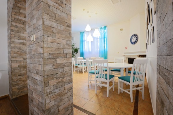 Отвори врати новият гръцки Ресторант АКРОПОЛИС