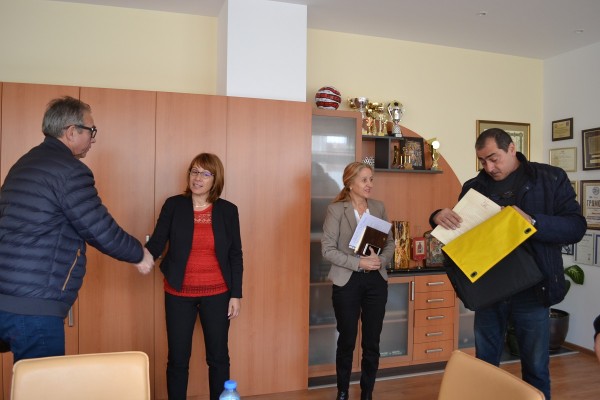 Проведе се първата работна среща за Международния конкурс на лютиерите в Казанлък през 2018г.