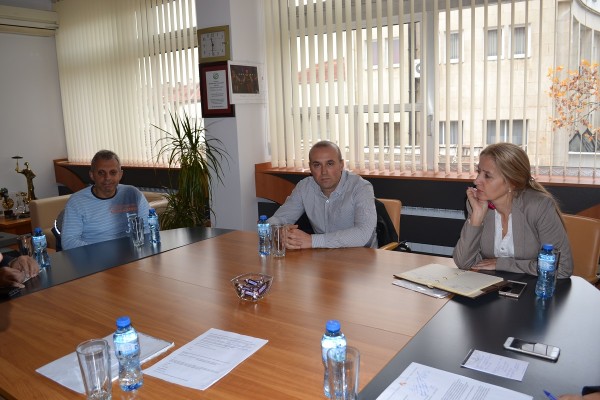 Проведе се първата работна среща за Международния конкурс на лютиерите в Казанлък през 2018г.