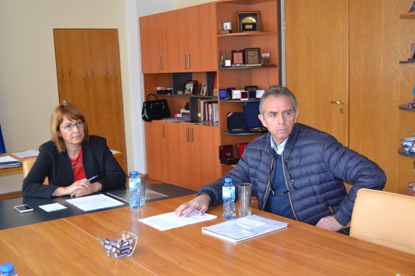 Проведе се първата работна среща за Международния конкурс на лютиерите в Казанлък през 2018г.