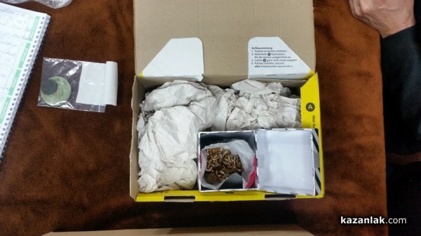 Средновековно златно съкровище бе открито днес при спец акция на полицията в Казанлък