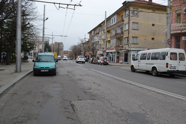 Започва подмяна на осветлението по главните улици в Казанлък