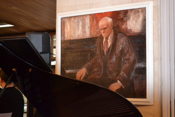 Аплодисменти на крака за „Миса Криола“ на фестивала „Петко Стайнов“