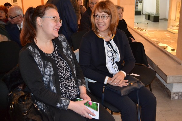 Аплодисменти на крака за „Миса Криола“ на фестивала „Петко Стайнов“