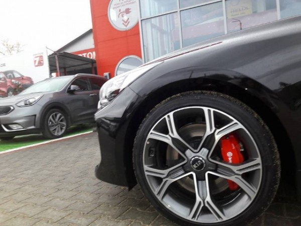 Не пропускайте днес и утре супермощният Stinger в КИА-Казанлък