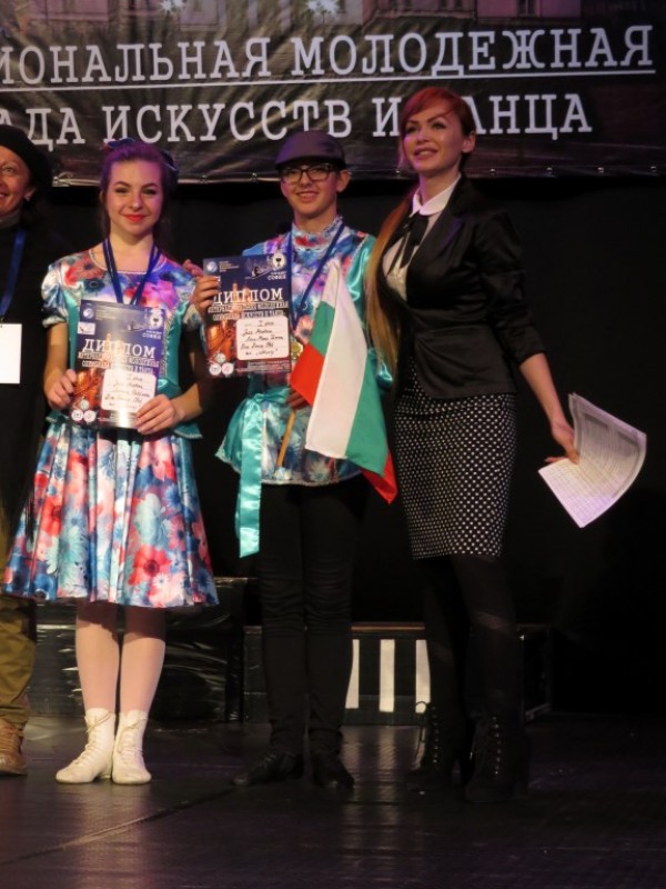 “Дива денс“ се завърнаха с 3 купи и 25 медала