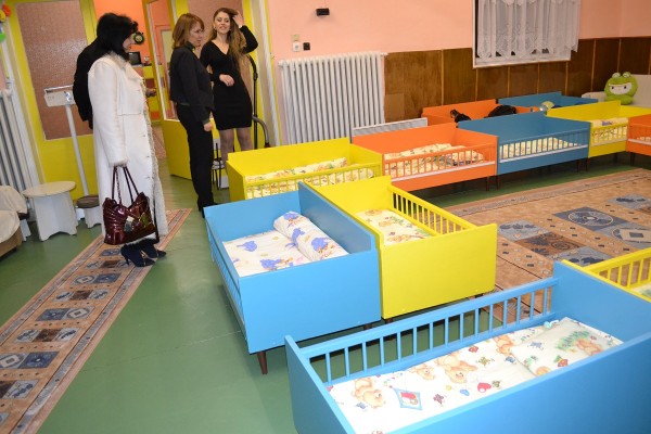 Децата в обновената ясла №8 ще посрещнат 2018 г. топло и уютно 