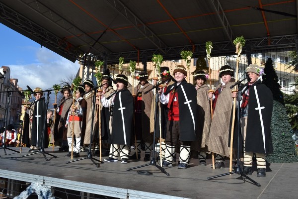 Коледарска благословия за Казанлък