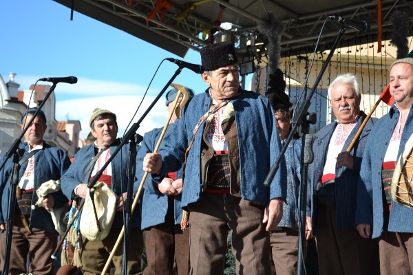 Коледарска благословия за Казанлък