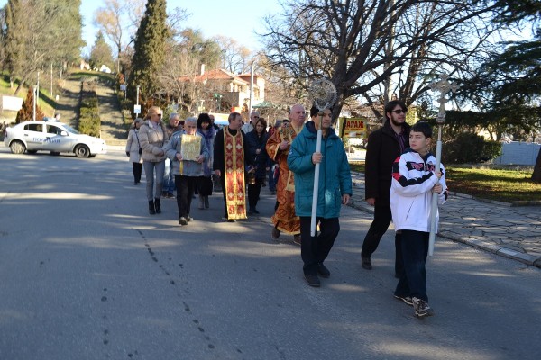 Рекорден брой смелчаци на Богоявление в Казанлък