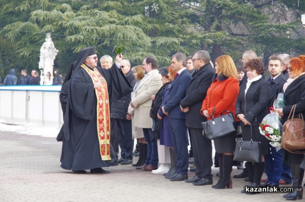 Литийно шествие и панихида по повод 140 г. от Освобождението на Казанлък