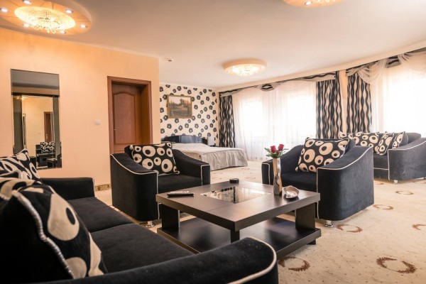 Хотел “ПАЛАС“ стана първият 4-звезден хотел в Казанлък