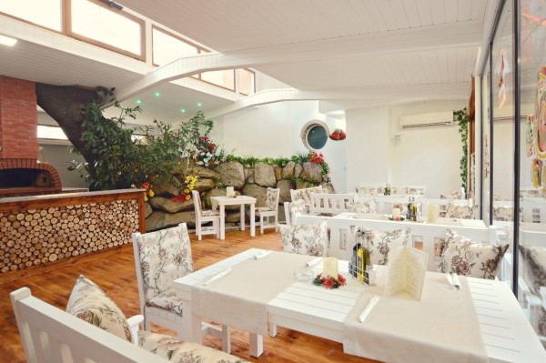 Хотел “ПАЛАС“ стана първият 4-звезден хотел в Казанлък