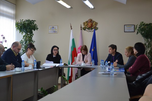 Общинският съвет за тристранно сътрудничество одобри предложението за Бюджет 2018г. на Община Казанлък