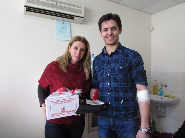 30 човека дариха кръв в акцията на БЧК в Казанлък