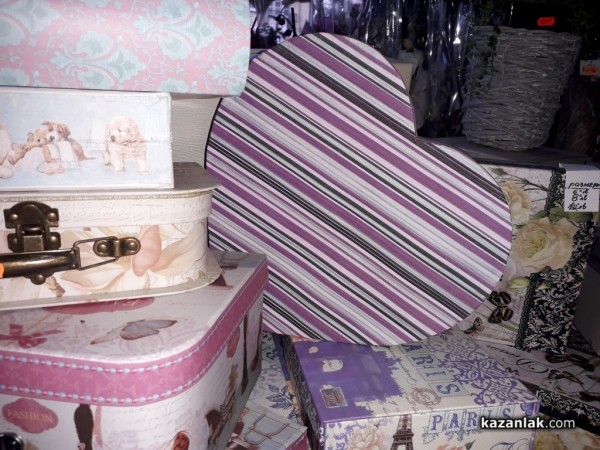 Вино, рози и преди всичко любов!