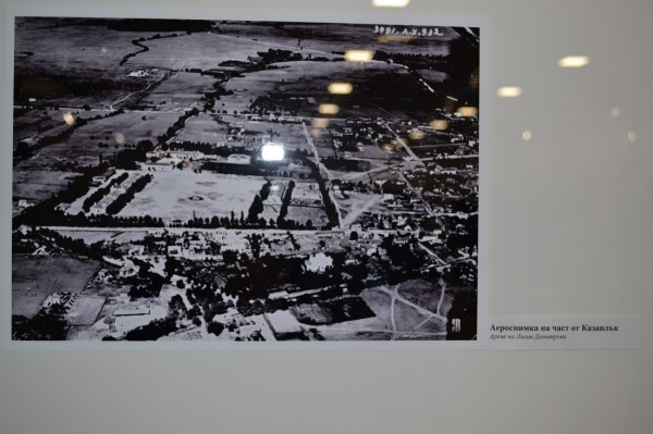 Историята на самолетостроенето в Казанлък – представена във фотографии