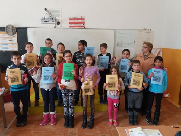 Енинските малчугани почетоха паметта на Апостола с богата програма