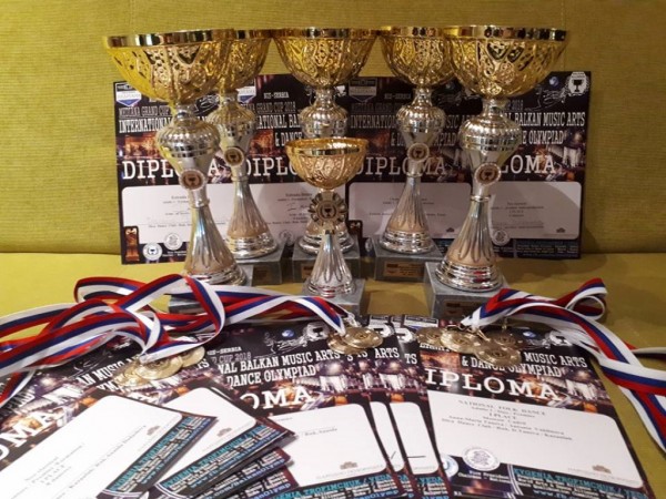 Дива Денс Клуб (Diva Dance Club) със злато в Ниш