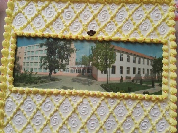 Дружество “Традиция“ показаха на ученици “Оживялата история“