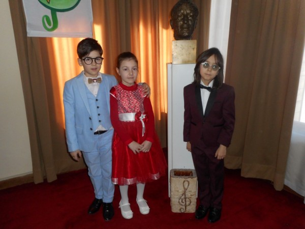 Седем награди за пианистите на Елена Юлиянова в Шумен