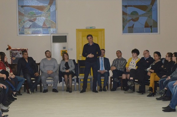 Опознавателна среща проведоха в ГЕРБ - Казанлък между новоприети членове и ръководство