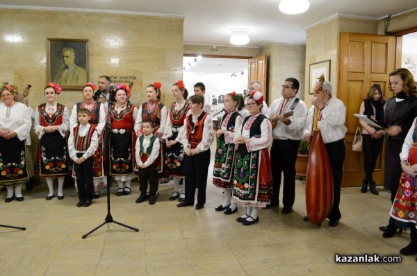 Започнаха 25-те Чудомирови празници в Казанлък