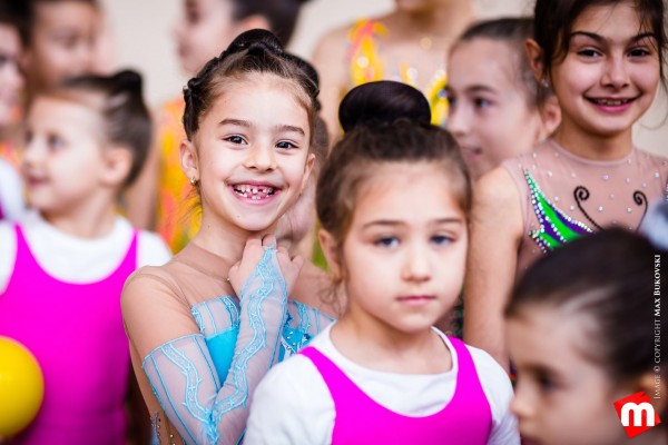 Казанлъшкият клуб по художествена гимнастика стана на 7 години