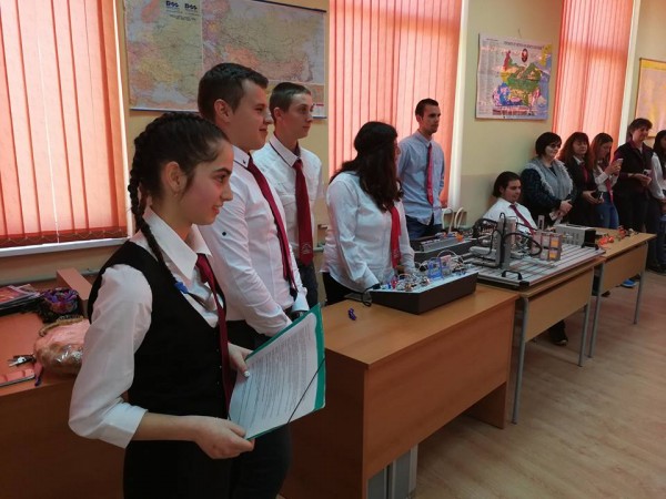 Хаджиеновци представиха най-интересната си специалност - “Мехатроника“