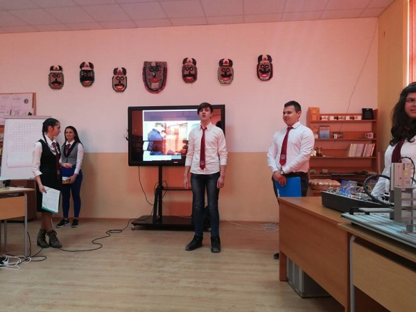 Хаджиеновци представиха най-интересната си специалност - “Мехатроника“