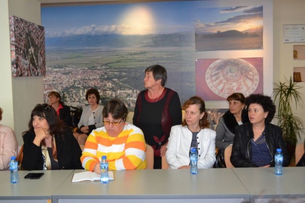 Заедно да решаваме проблемите в сферата на образованието