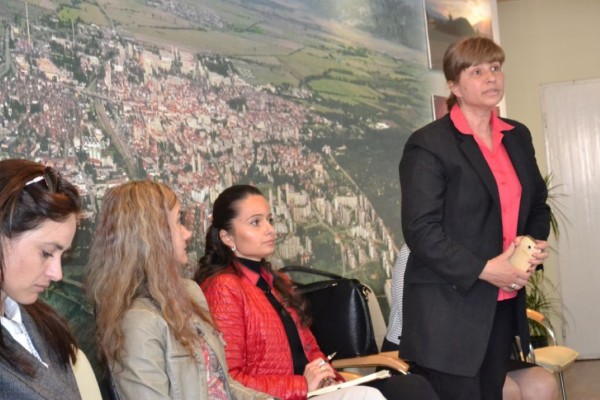 Заедно да решаваме проблемите в сферата на образованието