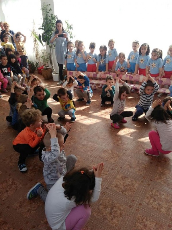 Палавниците от „Юрий Гагарин“ празнуват своя празник