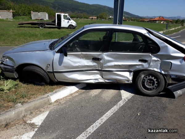 Трима пострадали след катастрофа до гр. Шипка