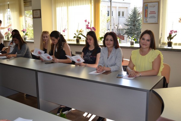 Първа среща на кандидатките за Царица Роза 2018