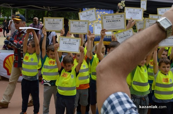 Млади велосипедисти премериха сили на вело празника