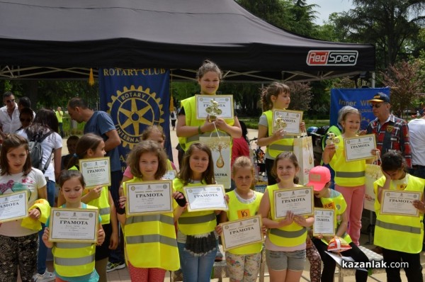 Млади велосипедисти премериха сили на вело празника