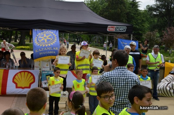 - Вело празник в парк “Розариум“