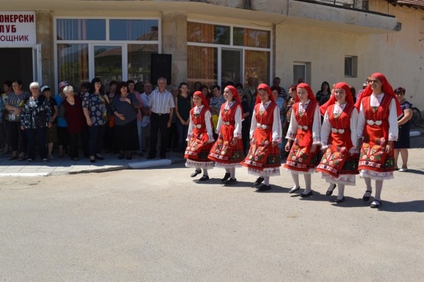 Пенсионерският клуб на Овощник отвори врати